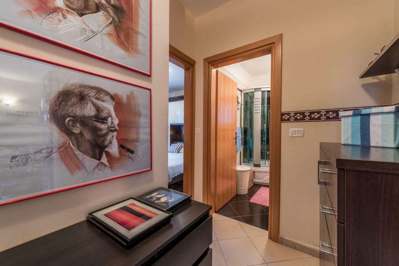 Apartments Jelavić Sutomiscica Zewnętrze zdjęcie