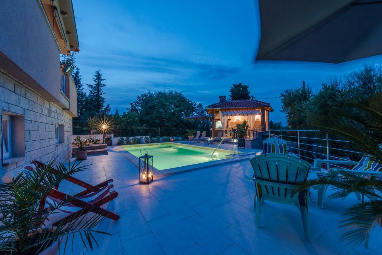 Apartments Jelavić Sutomiscica Zewnętrze zdjęcie