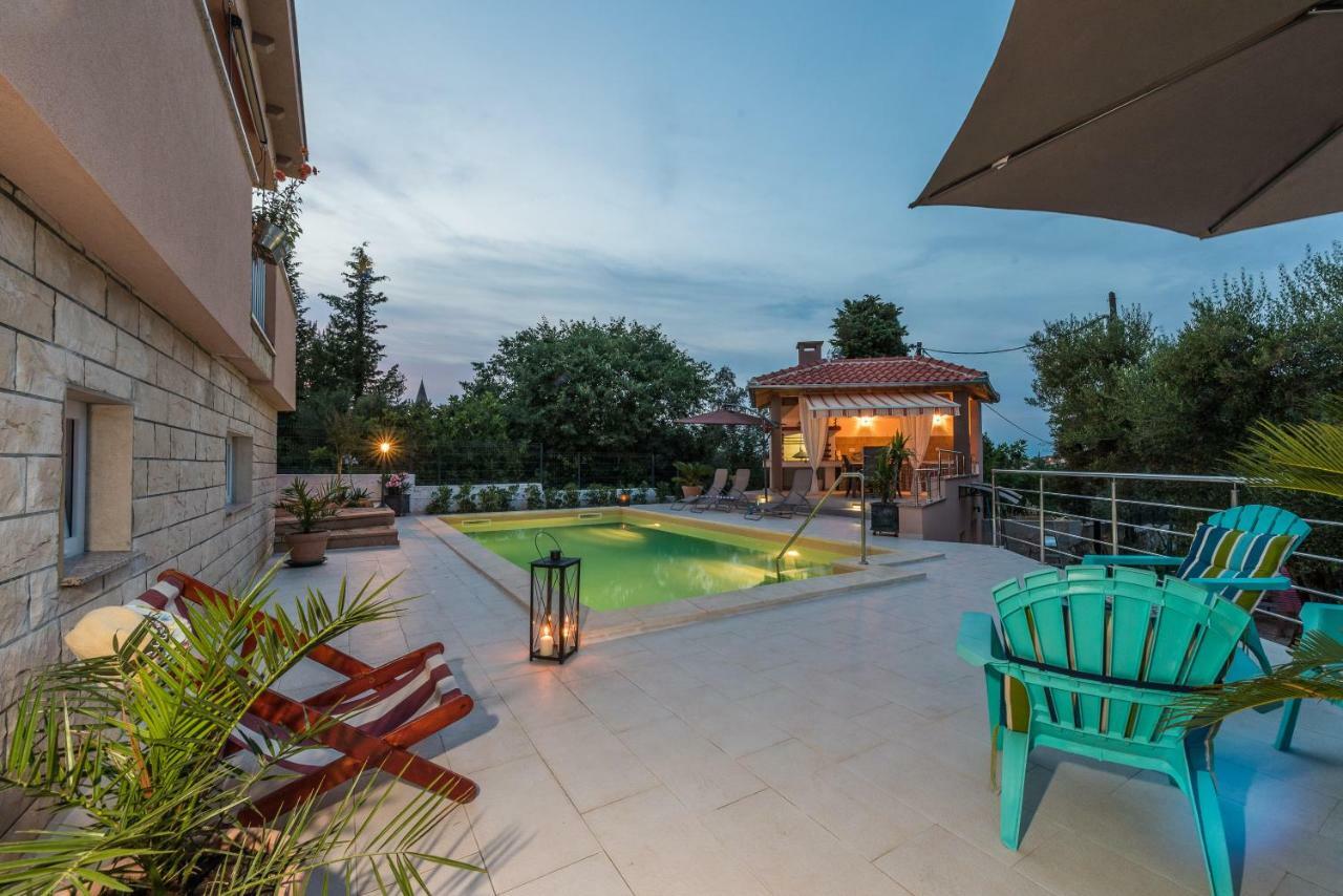 Apartments Jelavić Sutomiscica Zewnętrze zdjęcie